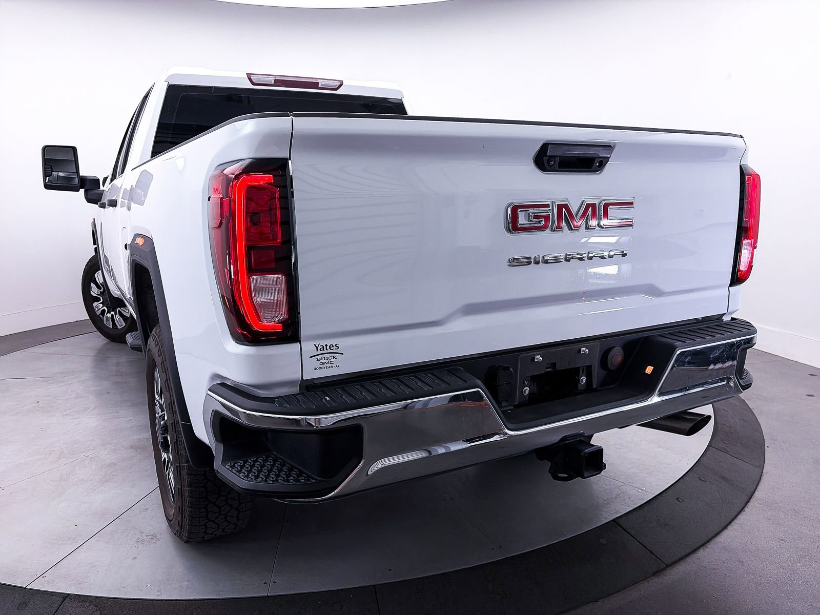 Used 2025 GMC Sierra 2500 Pro RWD image 7