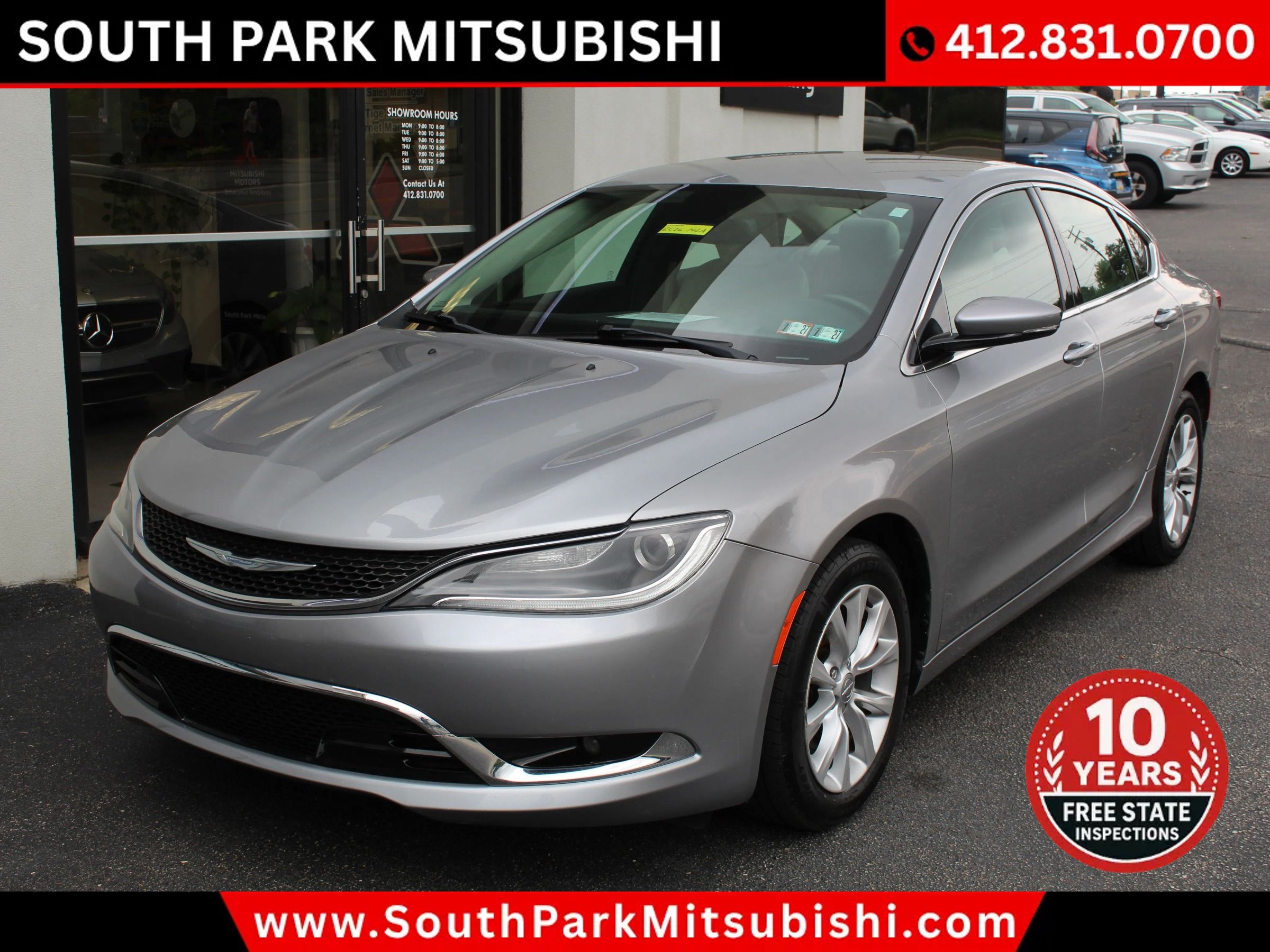 Used 2015 Chrysler 200 C FWD image 3