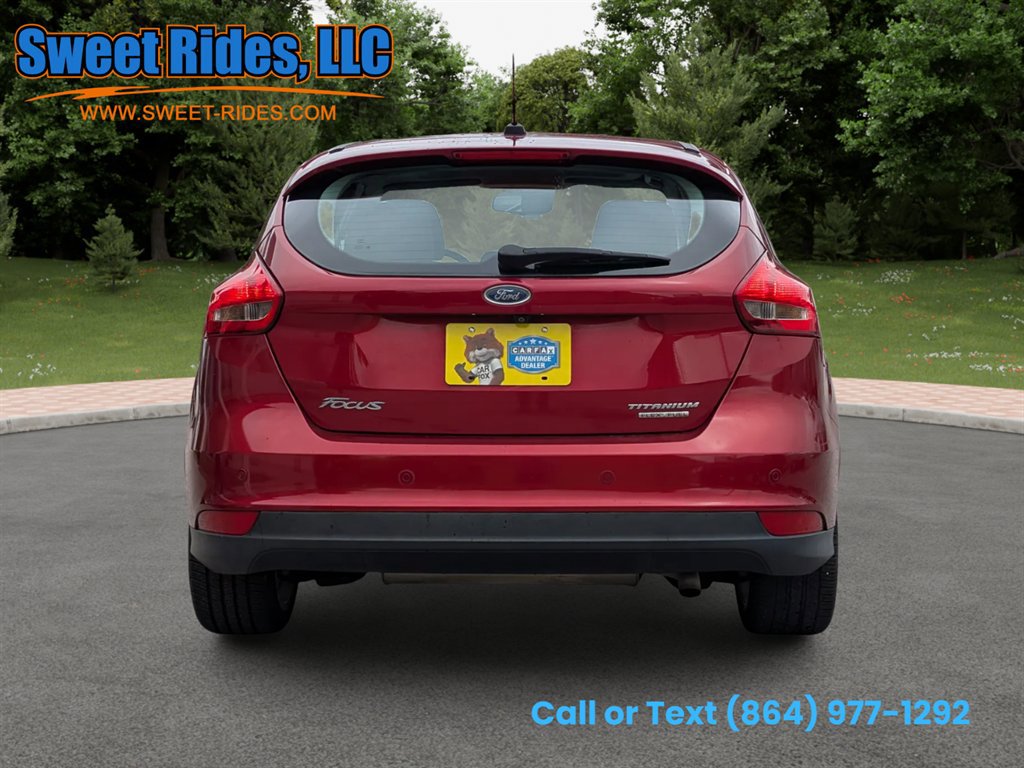 Used 2016 Ford Focus Titanium w/ Titanium Technology Package FWD image 7