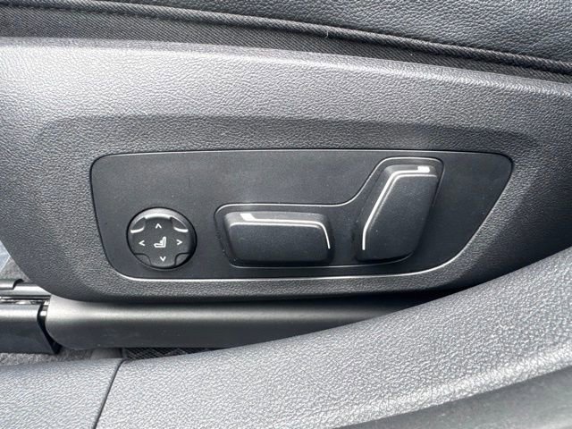 Certified 2025 BMW 430i xDrive w/ Premium Package image 13