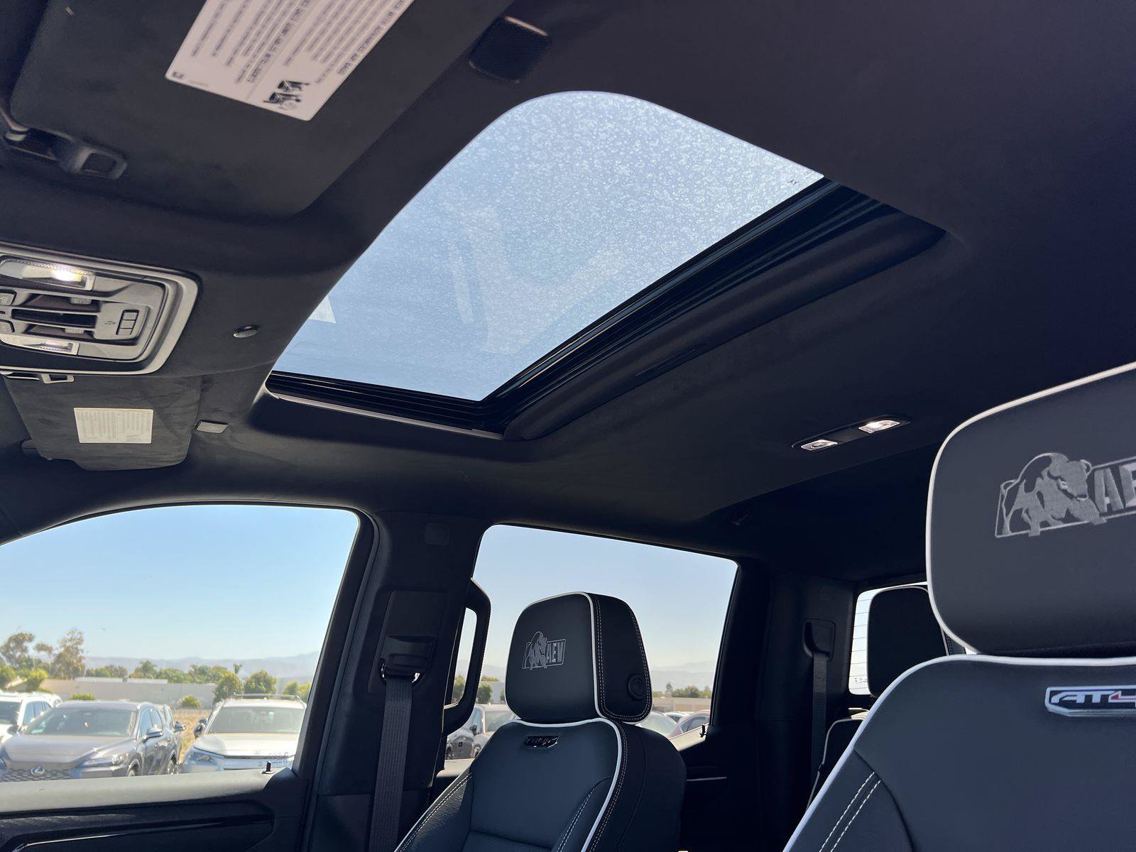 New 2026 GMC Sierra 1500 AT4X w/ AT4X AEV Edition AWD/4WD image 26