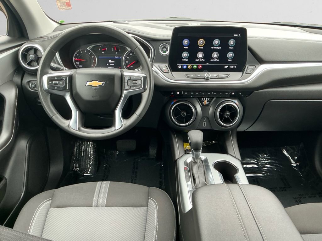 Used 2025 Chevrolet Blazer LT image 10
