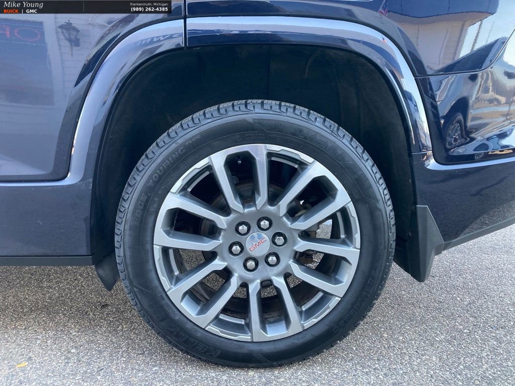 Used 2021 GMC Acadia Denali w/ GMC Pro Grade Package image 9