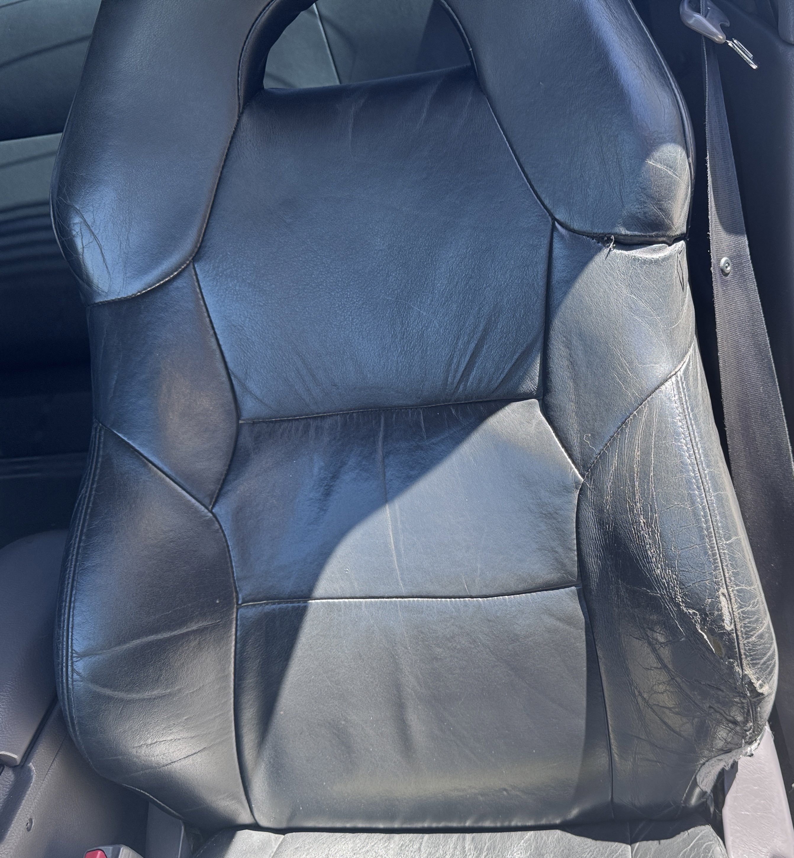 Used 2002 Toyota Celica GT-S FWD image 12