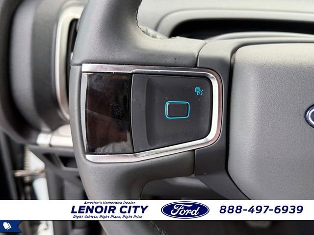 Used 2025 Ford Expedition Active RWD image 18