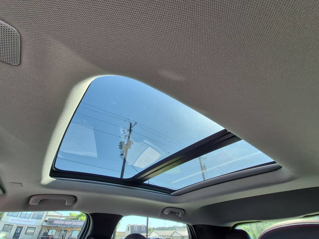 New 2027 Chevrolet Bolt RS w/ Technology Package FWD image 16