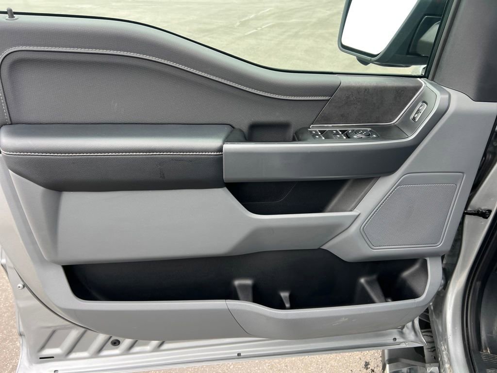 Used 2024 Ford F150 XLT image 9