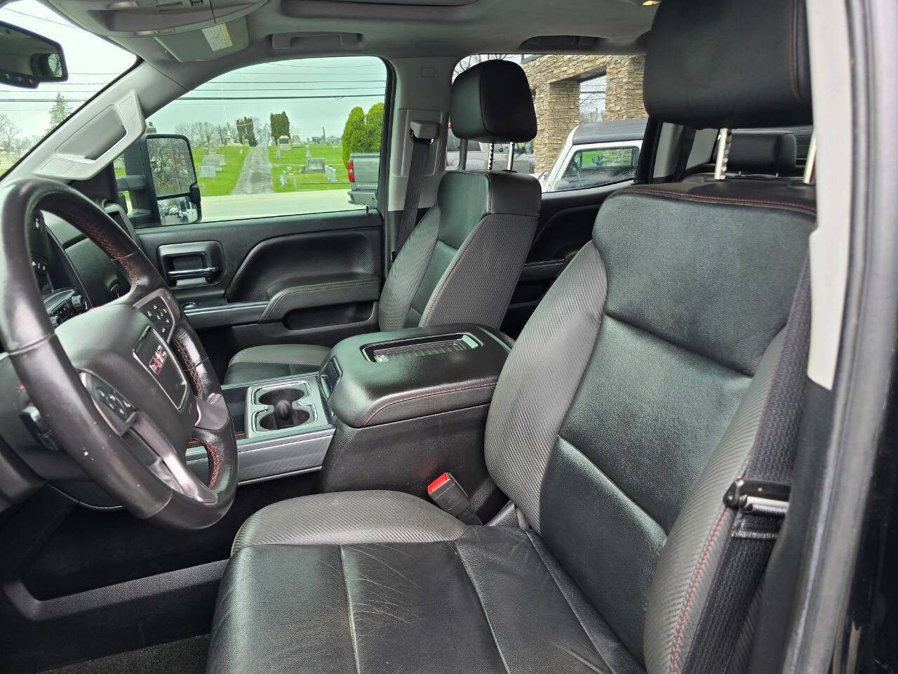 Used 2018 GMC Sierra 2500 SLT w/ All Terrain HD Package image 22