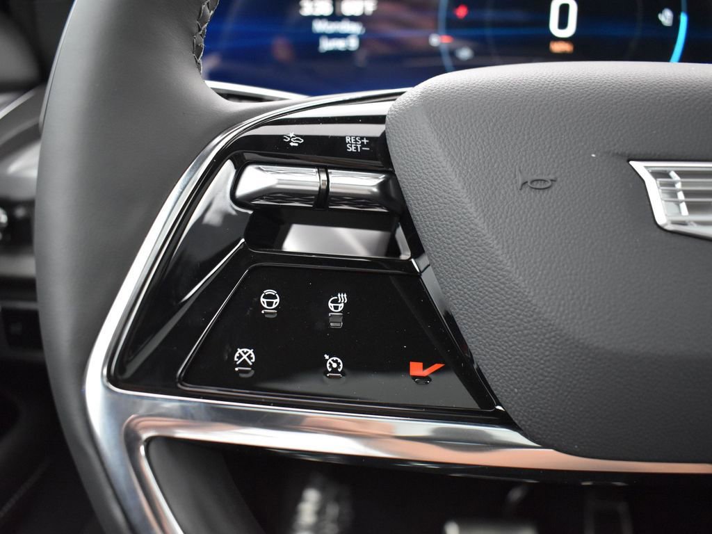 New 2026 Cadillac Vistiq Sport w/ LPO, Floor Liner Package image 16