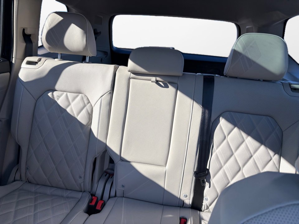 New 2026 Volkswagen Atlas SEL Premium R-Line image 12