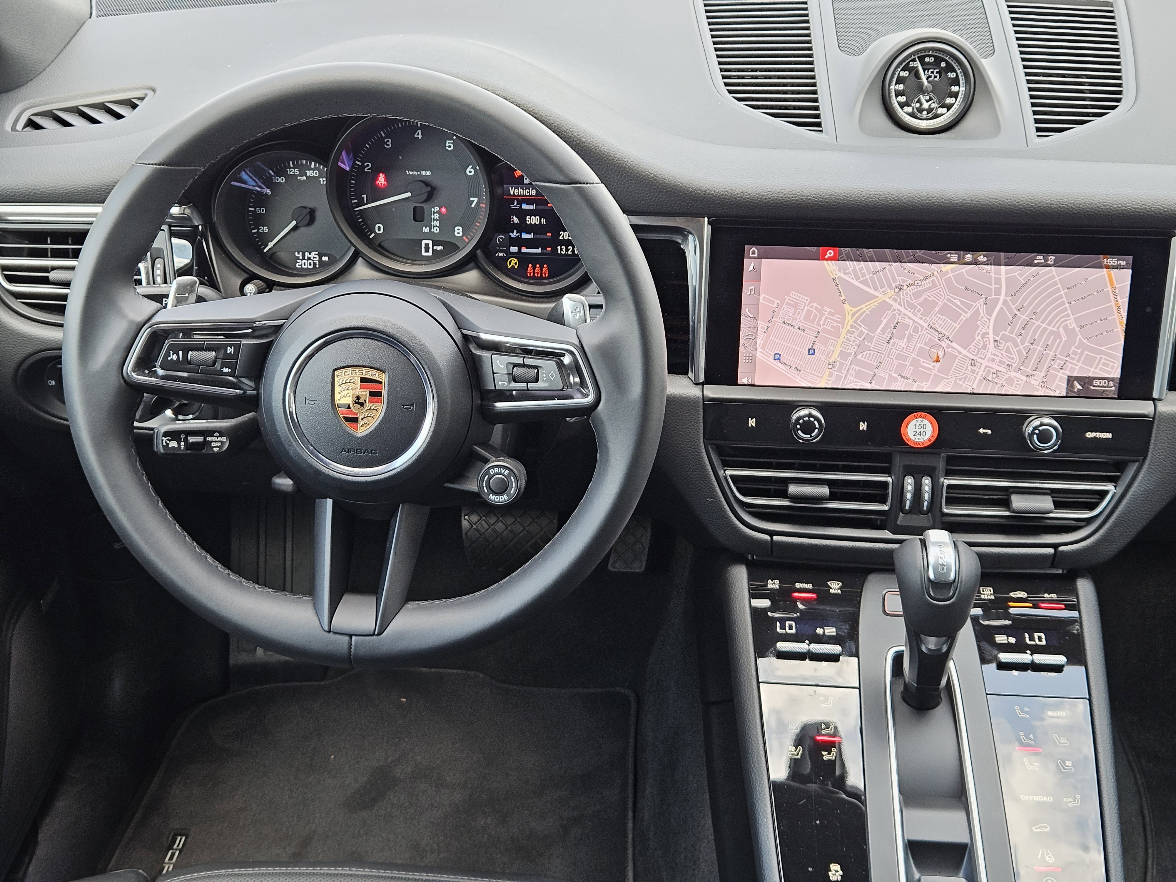 Used 2026 Porsche Macan AWD/4WD image 25