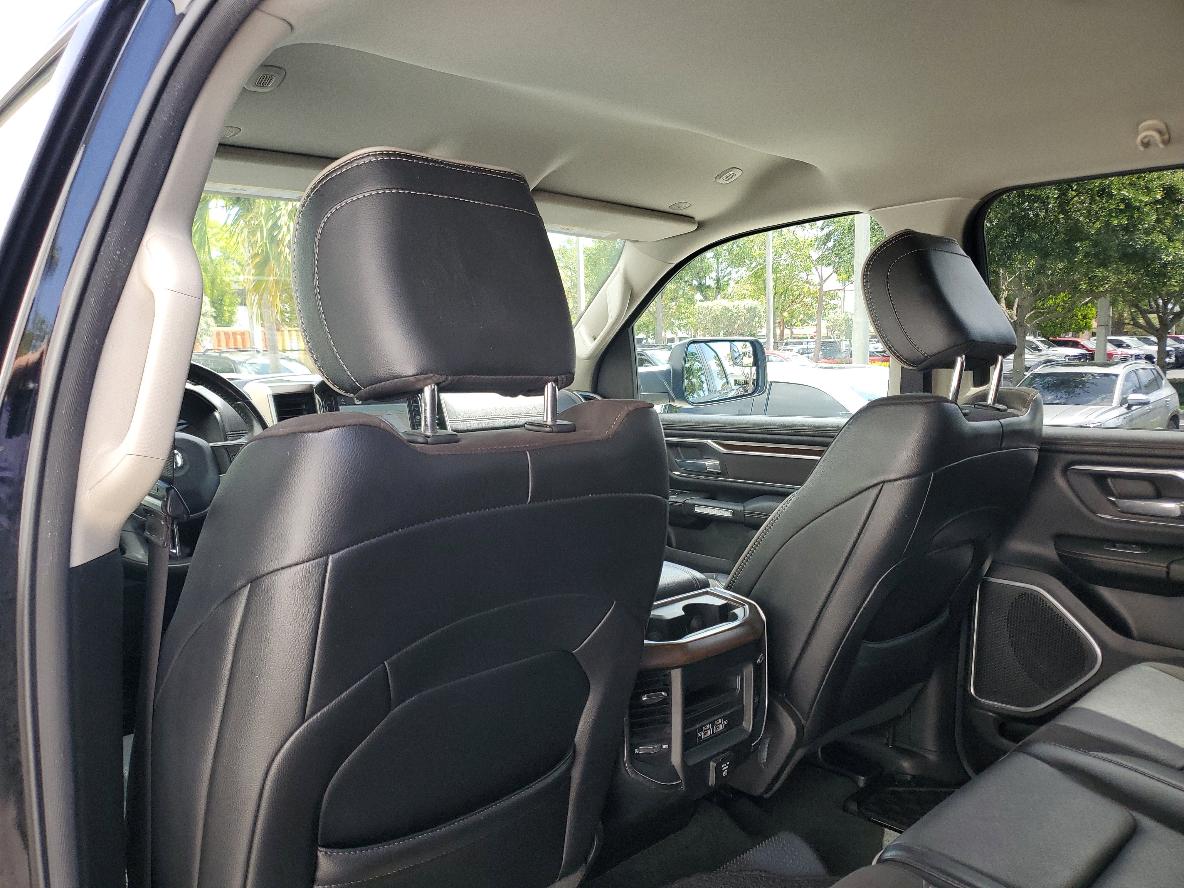 Used 2022 RAM 1500 Laramie RWD image 13