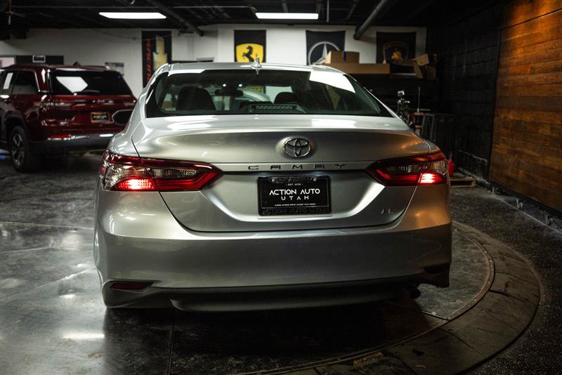 Used 2023 Toyota Camry LE image 6