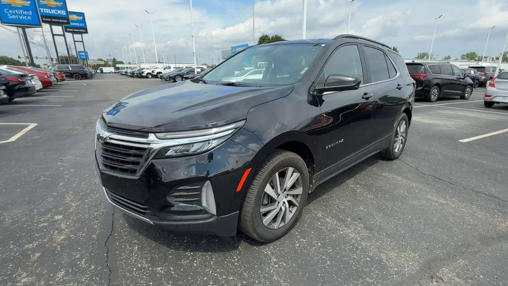 Used 2023 Chevrolet Equinox LT AWD/4WD image 4