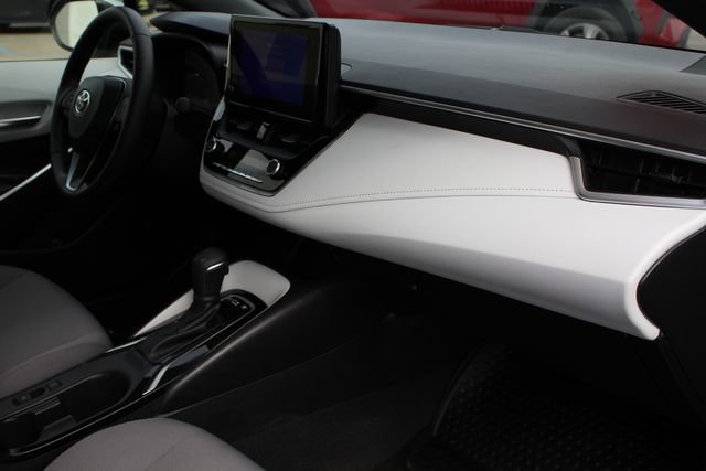 Certified 2025 Toyota Corolla SE FWD image 25