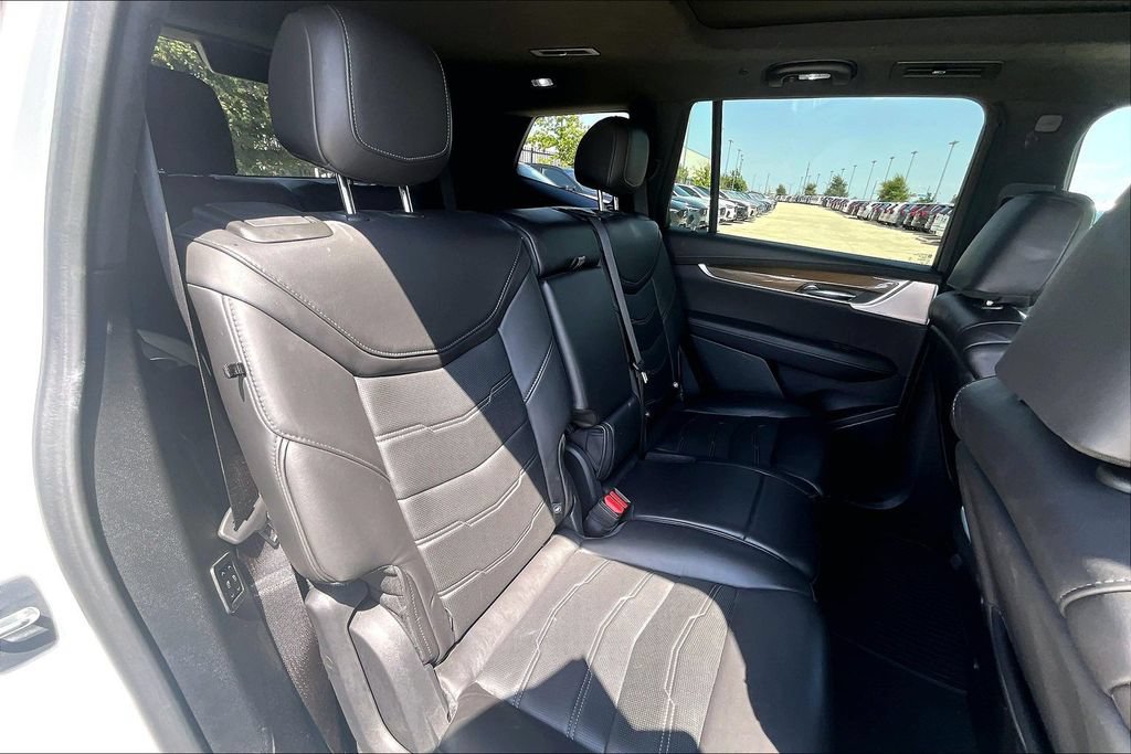 Used 2024 Cadillac XT6 Sport w/ Platinum Package AWD/4WD image 32