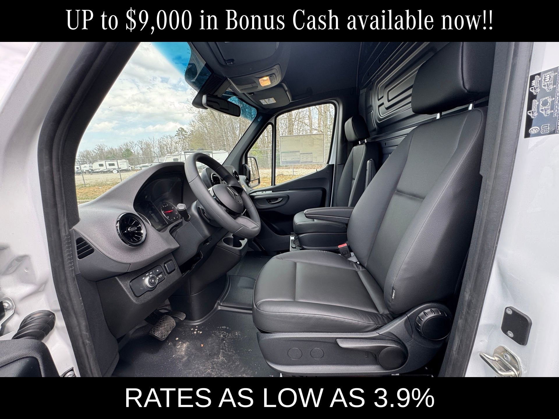 New 2025 Mercedes-Benz Sprinter 4500 image 7