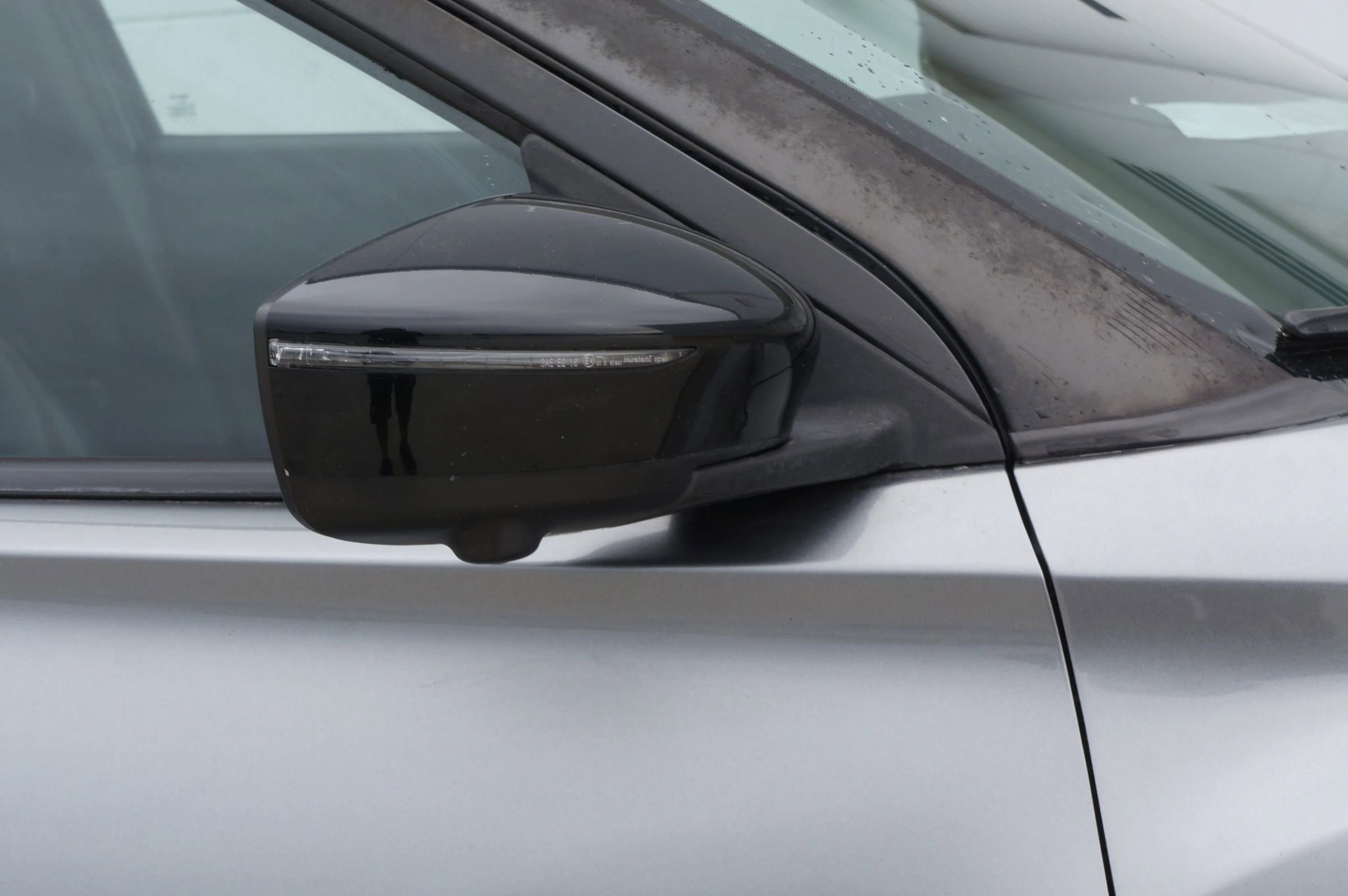 Used 2019 Nissan Kicks SR w/ SR Premium Package image 19