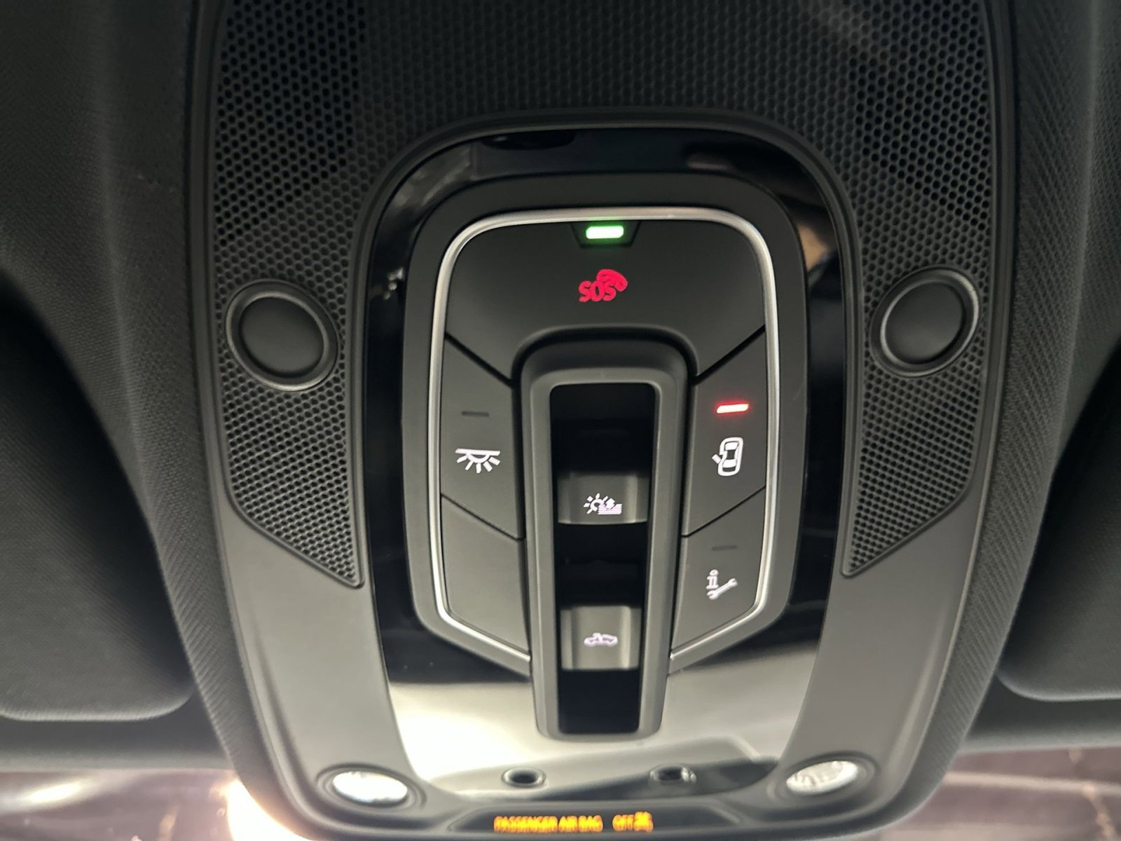 Used 2022 Audi SQ8 Prestige w/ Prestige Package image 32