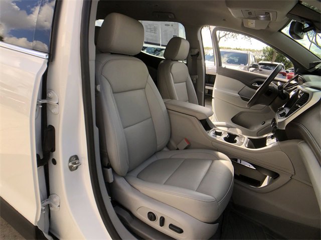 Certified 2021 GMC Acadia SLT w/ Preferred Package image 33