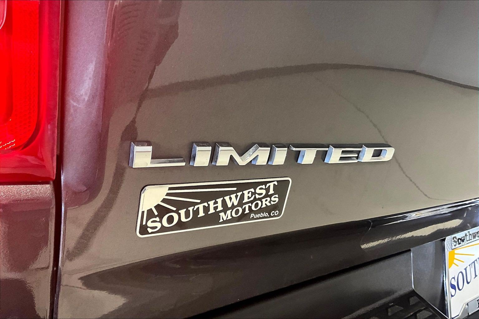 Used 2022 RAM 1500 Limited w/ Body Color Bumper Group AWD/4WD image 26