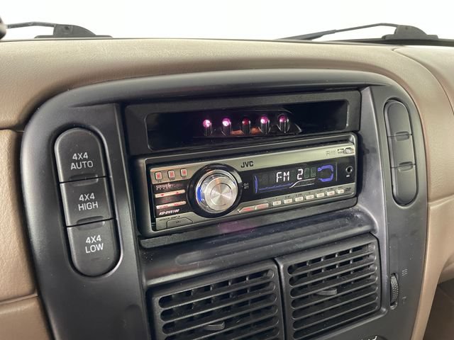 Used 2002 Ford Explorer XLT AWD/4WD image 7