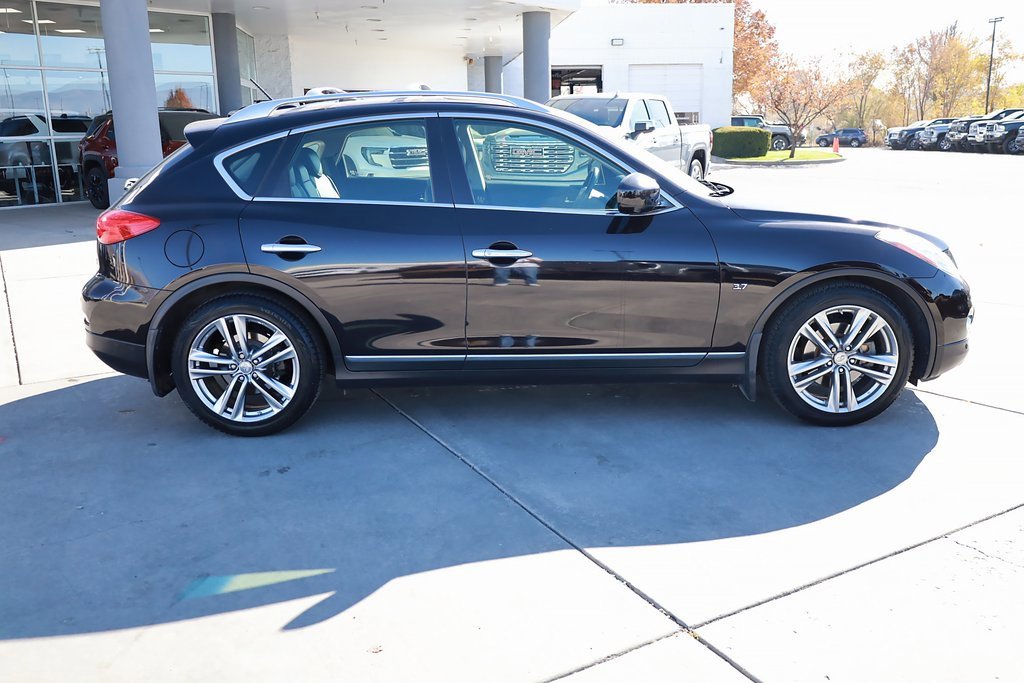 Used 2015 INFINITI QX50 AWD image 7