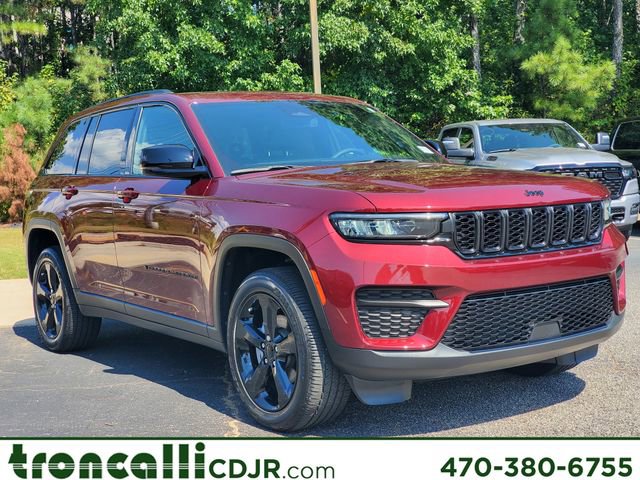 Used 2023 Jeep Grand Cherokee Altitude
