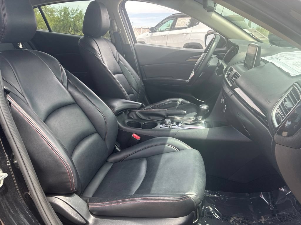 Used 2016 MAZDA MAZDA3 i Grand Touring FWD image 12