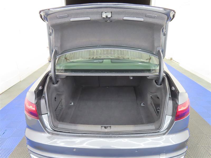 Used 2023 Audi A4 2.0T Premium Plus image 12