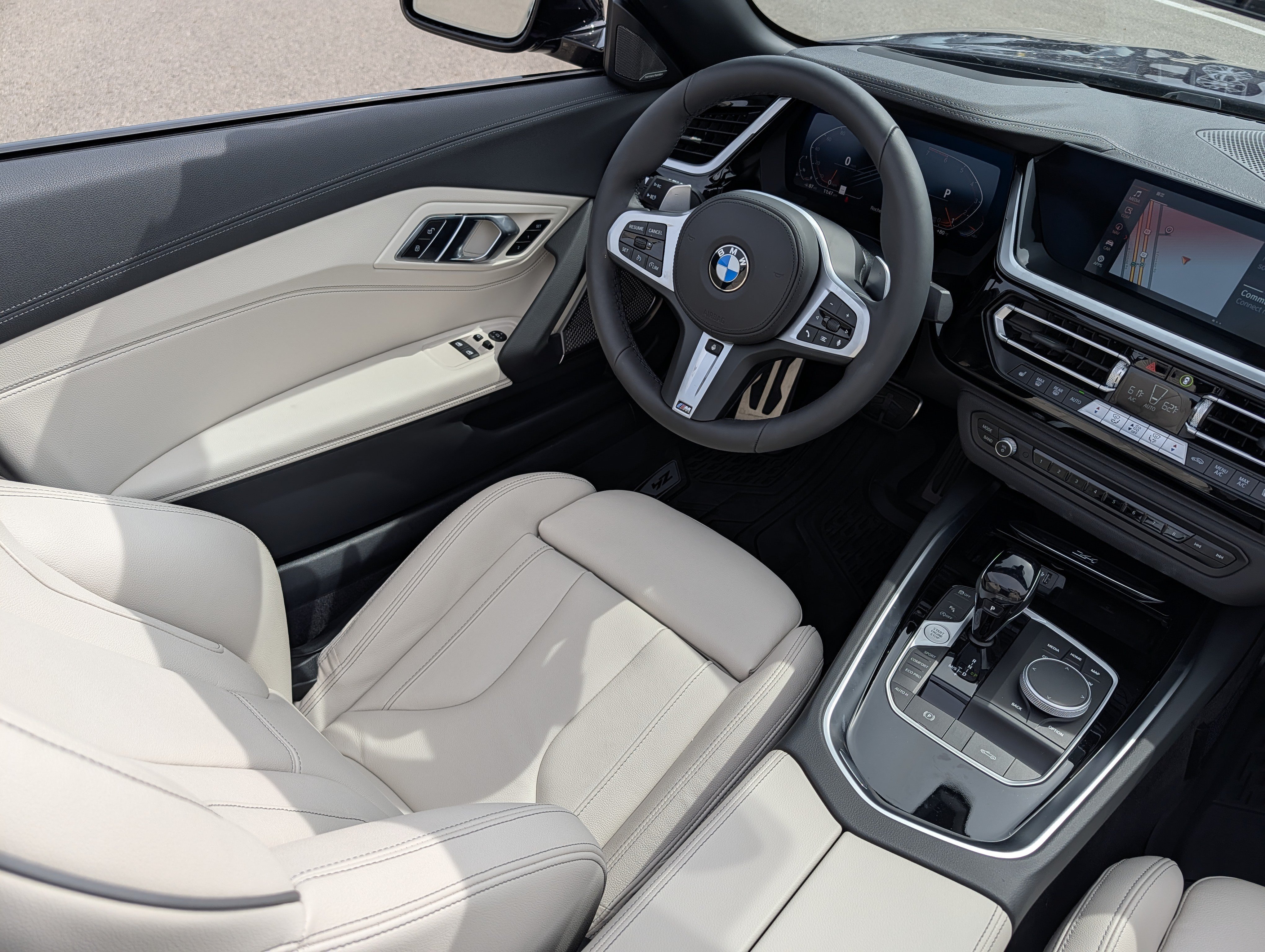 Used 2026 BMW Z4 sDrive30i w/ Premium Package RWD image 14