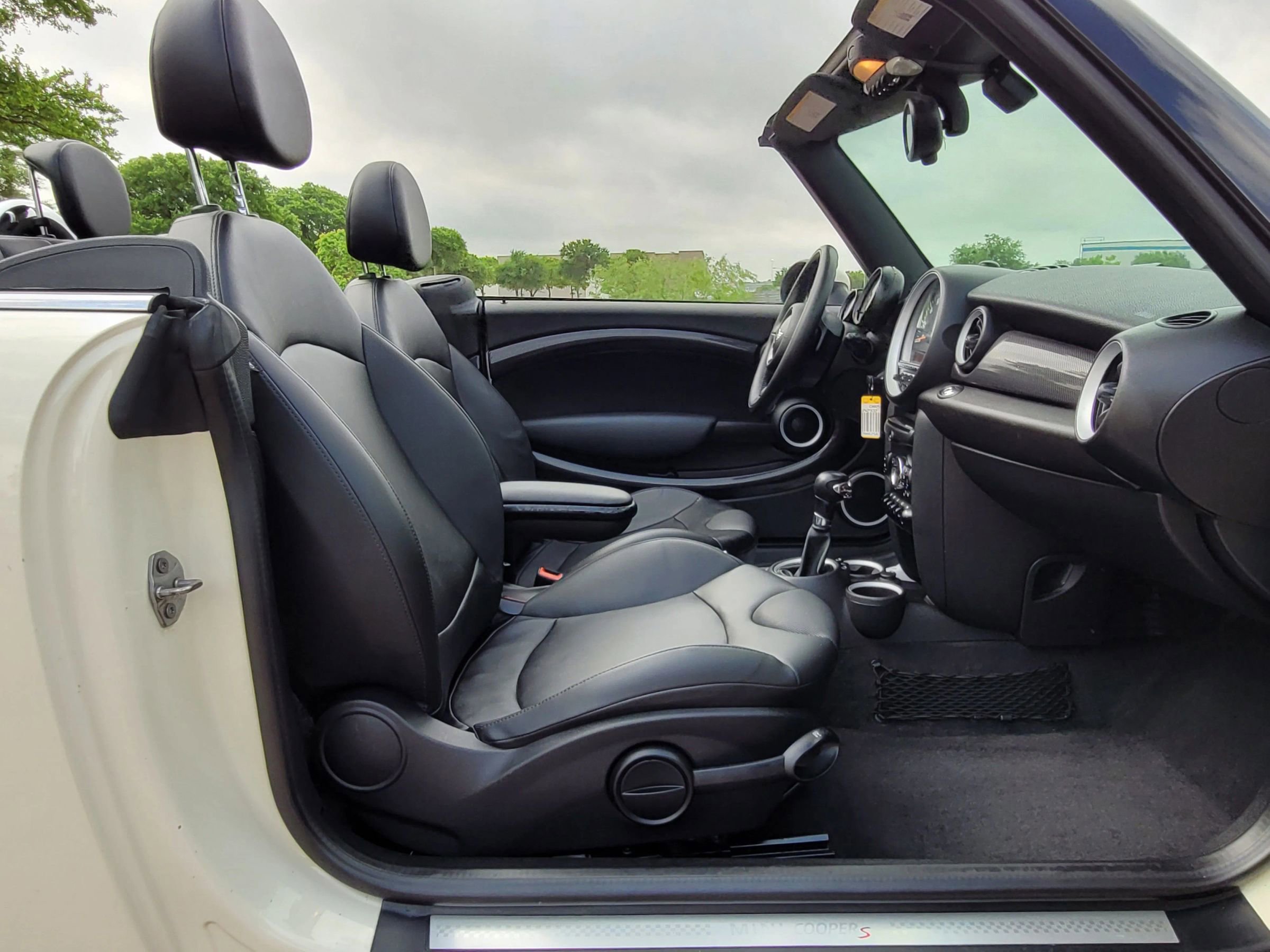 Used 2015 MINI Cooper S image 20