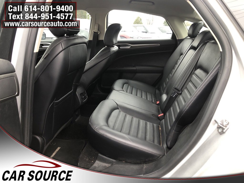 Used 2018 Ford Fusion SE w/ Fusion SE Technology Package image 21