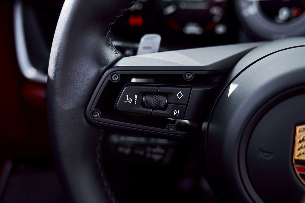 Used 2021 Porsche 911 Turbo S image 47