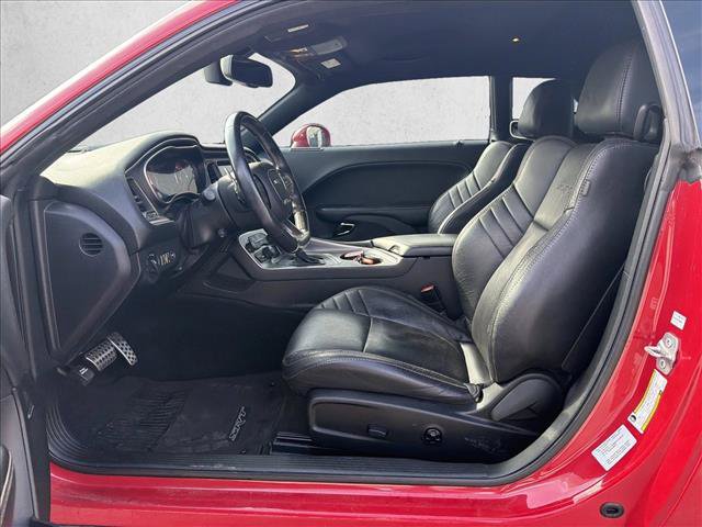 Used 2016 Dodge Challenger SRT Hellcat RWD image 12