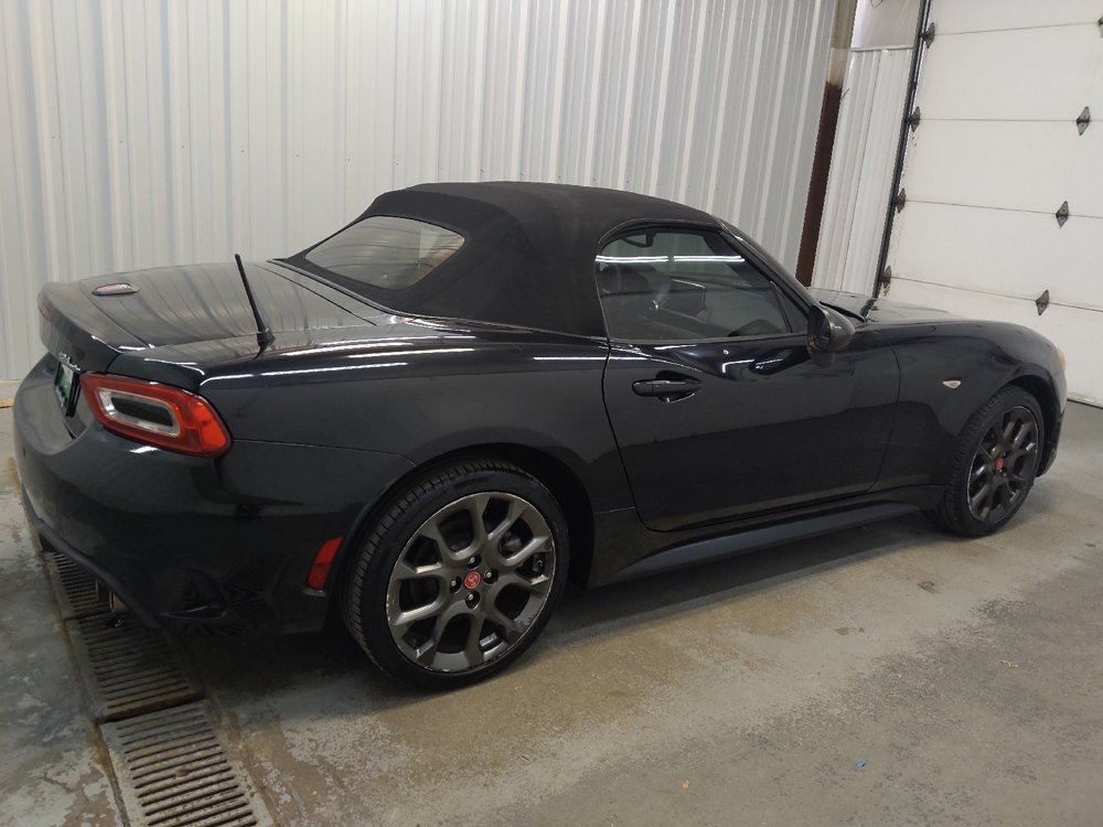 Used 2017 FIAT 124 Spider Abarth RWD image 10
