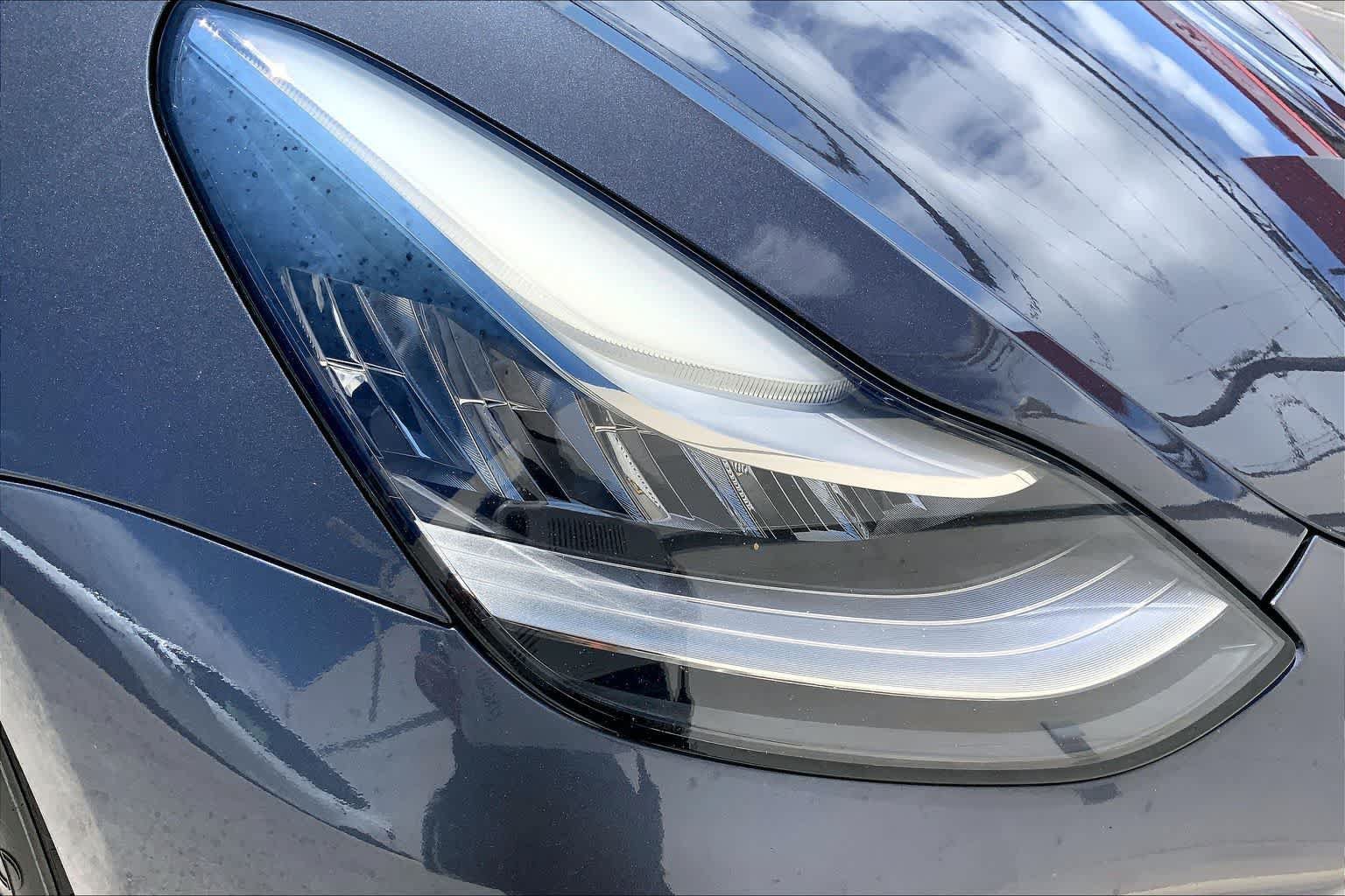 Used 2020 Tesla Model 3 Standard Range Plus RWD image 31