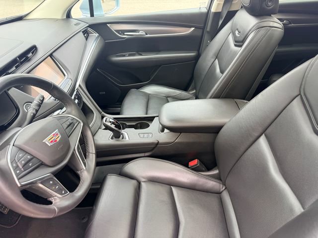 Used 2017 Cadillac XT5 Premium Luxury image 16