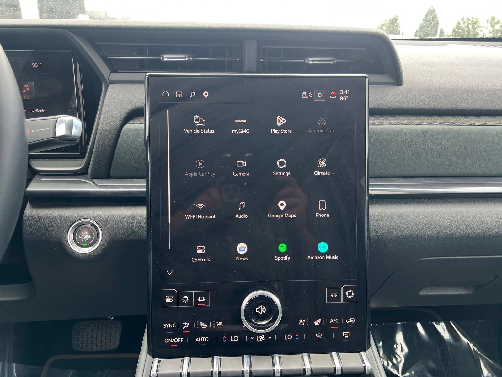 Used 2026 GMC Terrain AT4 w/ Convenience Package III AWD/4WD image 19