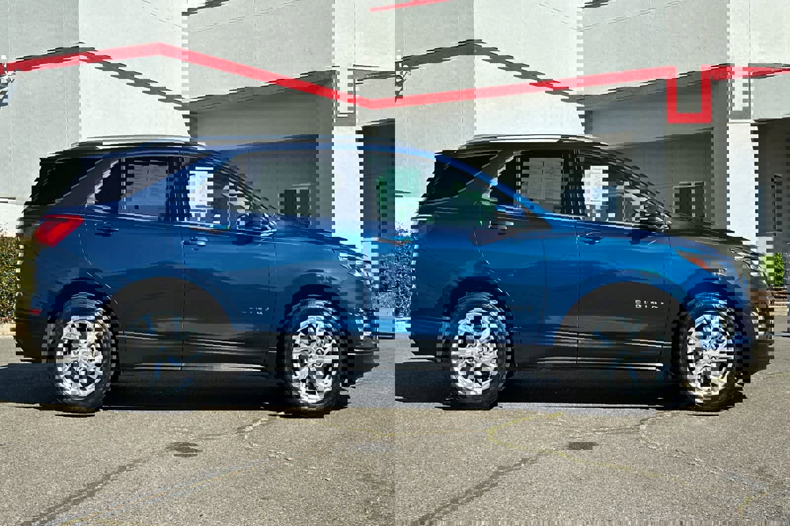 Used 2020 Chevrolet Equinox LT image 6