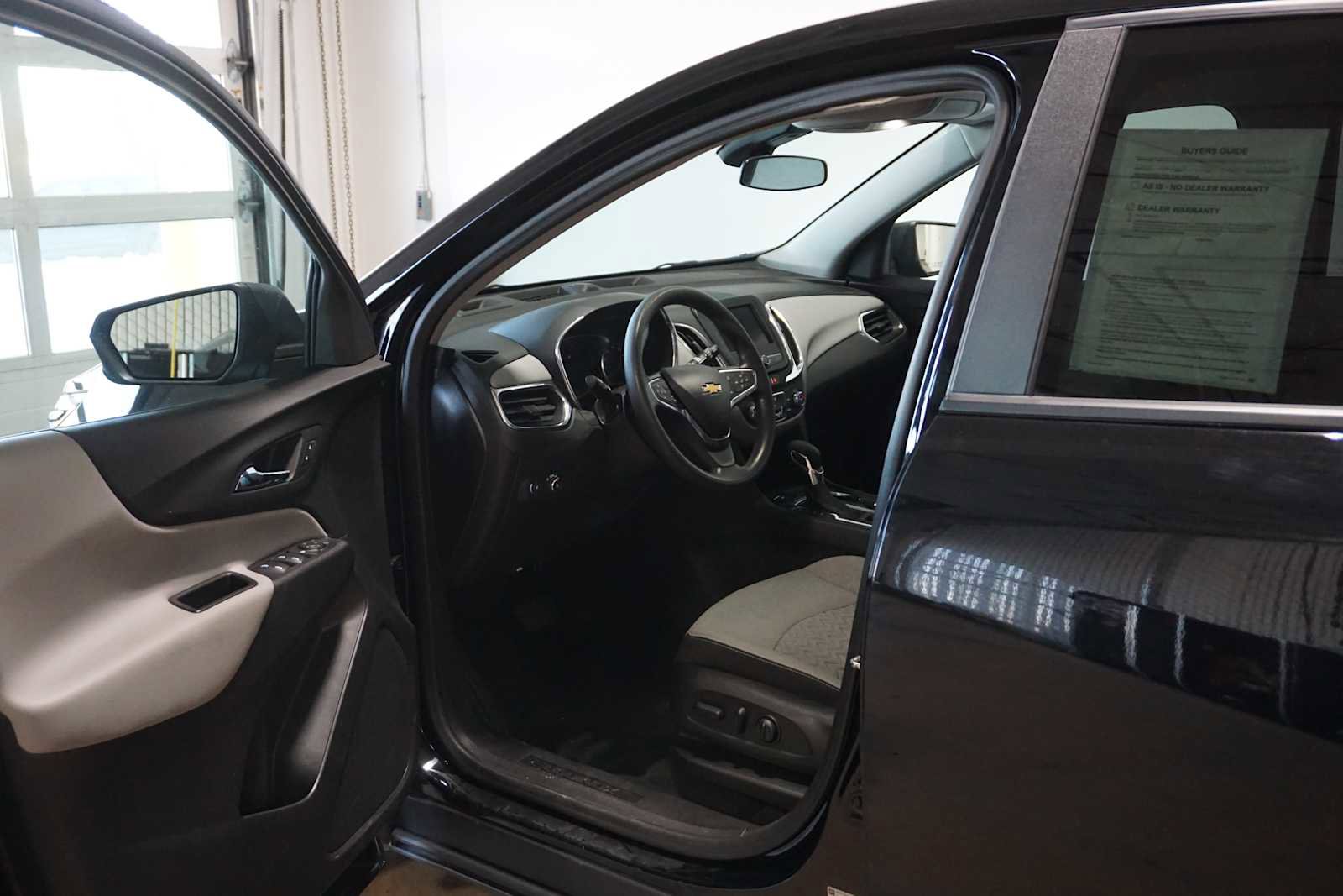 Certified 2024 Chevrolet Equinox LS w/ LS Convenience Package image 7