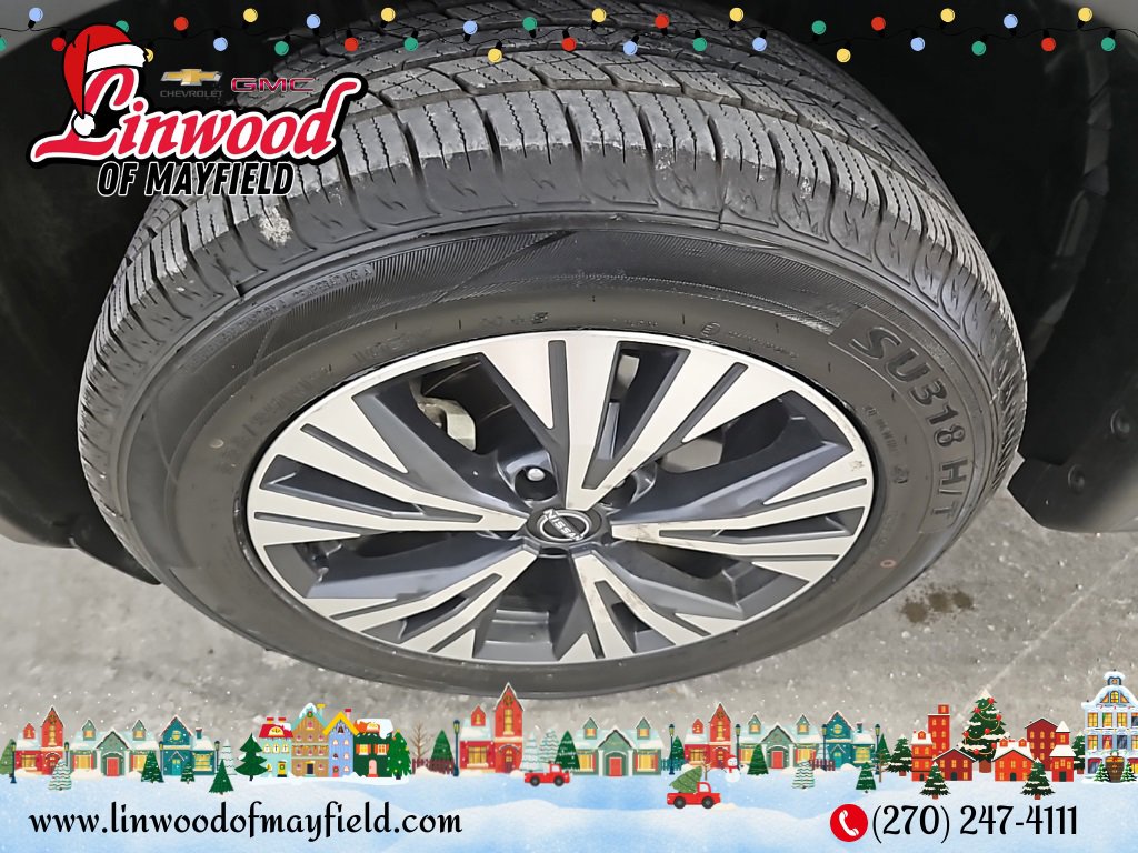 Used 2023 Nissan Rogue SV image 6