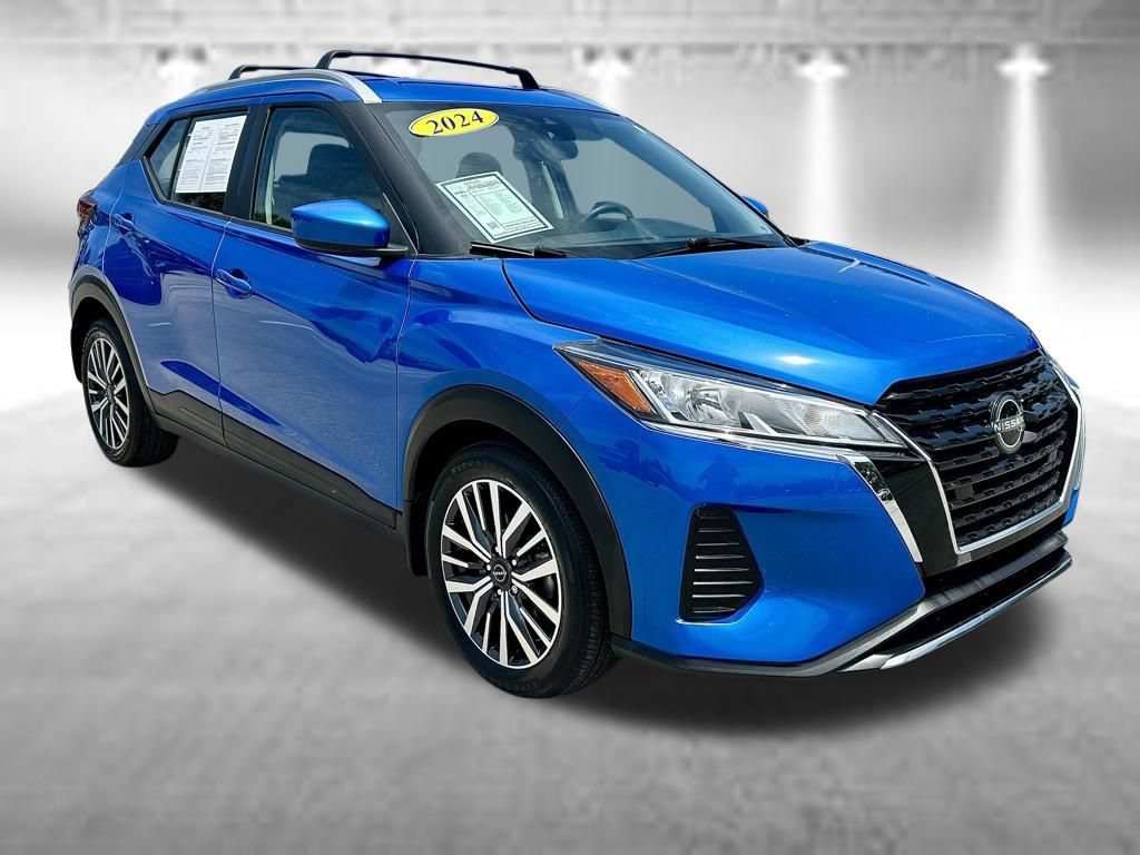 Certified 2024 Nissan Kicks SV w/ Exterior Package FWD image 3