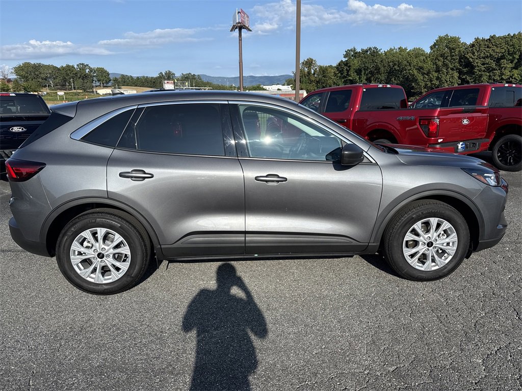 Used 2024 Ford Escape Active w/ Tech Pack #1 image 8