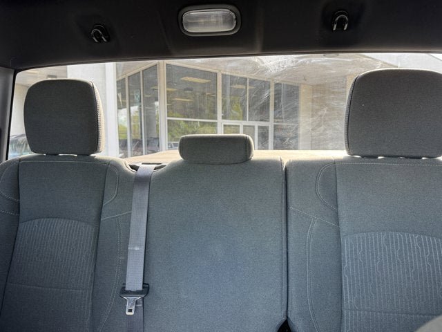 Used 2022 RAM 1500 Classic Warlock w/ Ceramic Gray Warlock Package AWD/4WD image 33