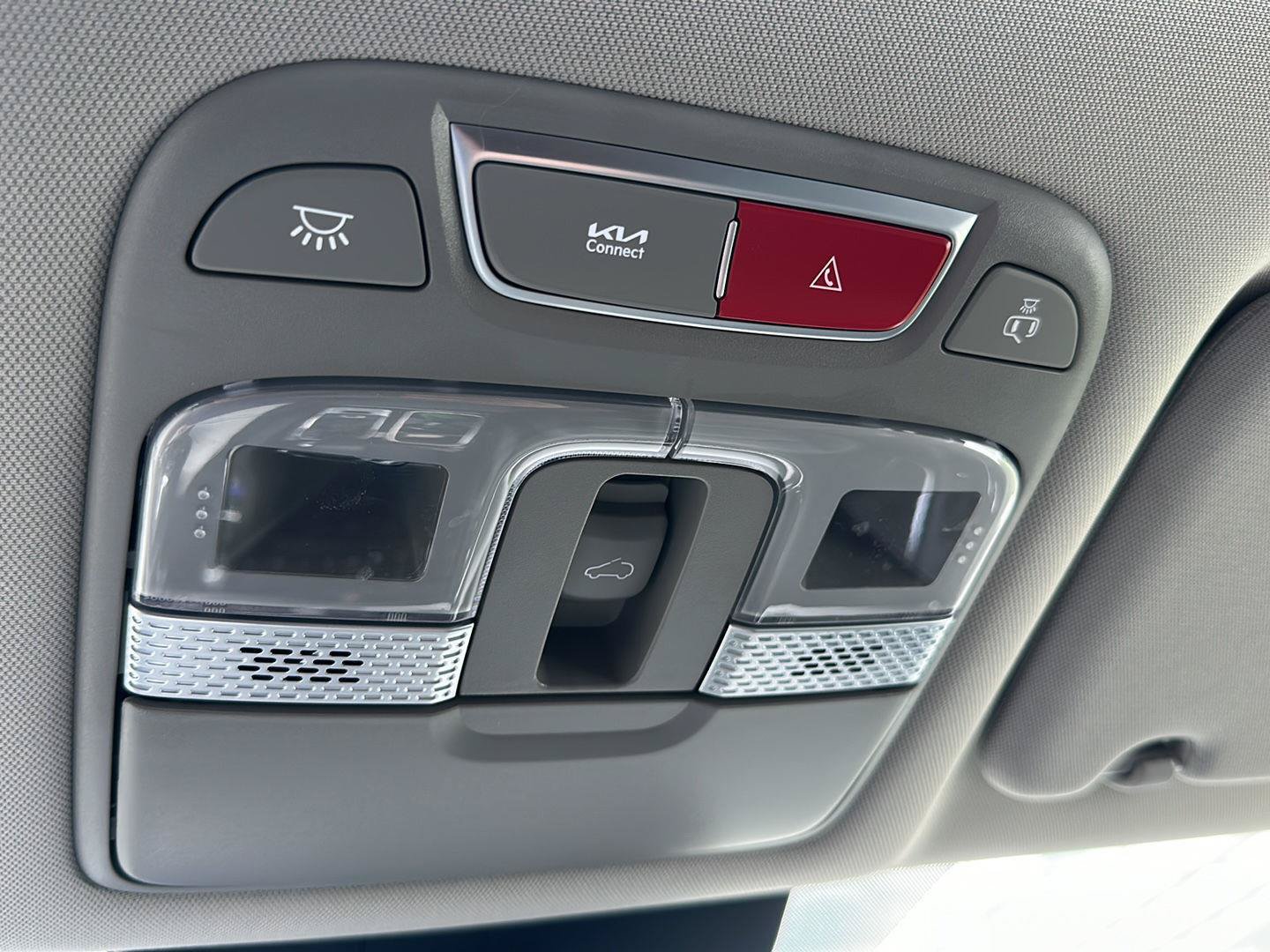 Used 2025 Kia Telluride EX FWD image 27
