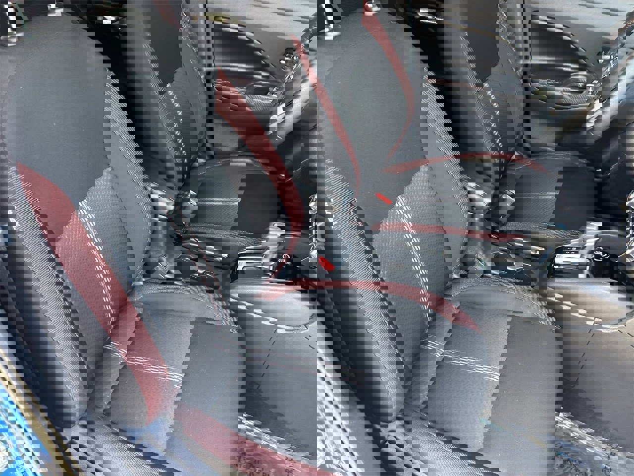 Certified 2023 Nissan Versa SR w/ Trunk Package image 11