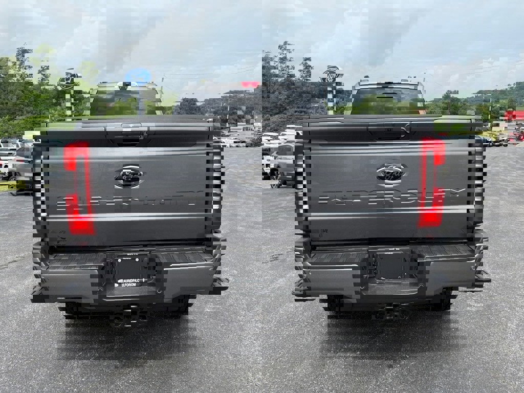 New 2025 Ford F250 Lariat w/ Lariat Ultimate Package image 3