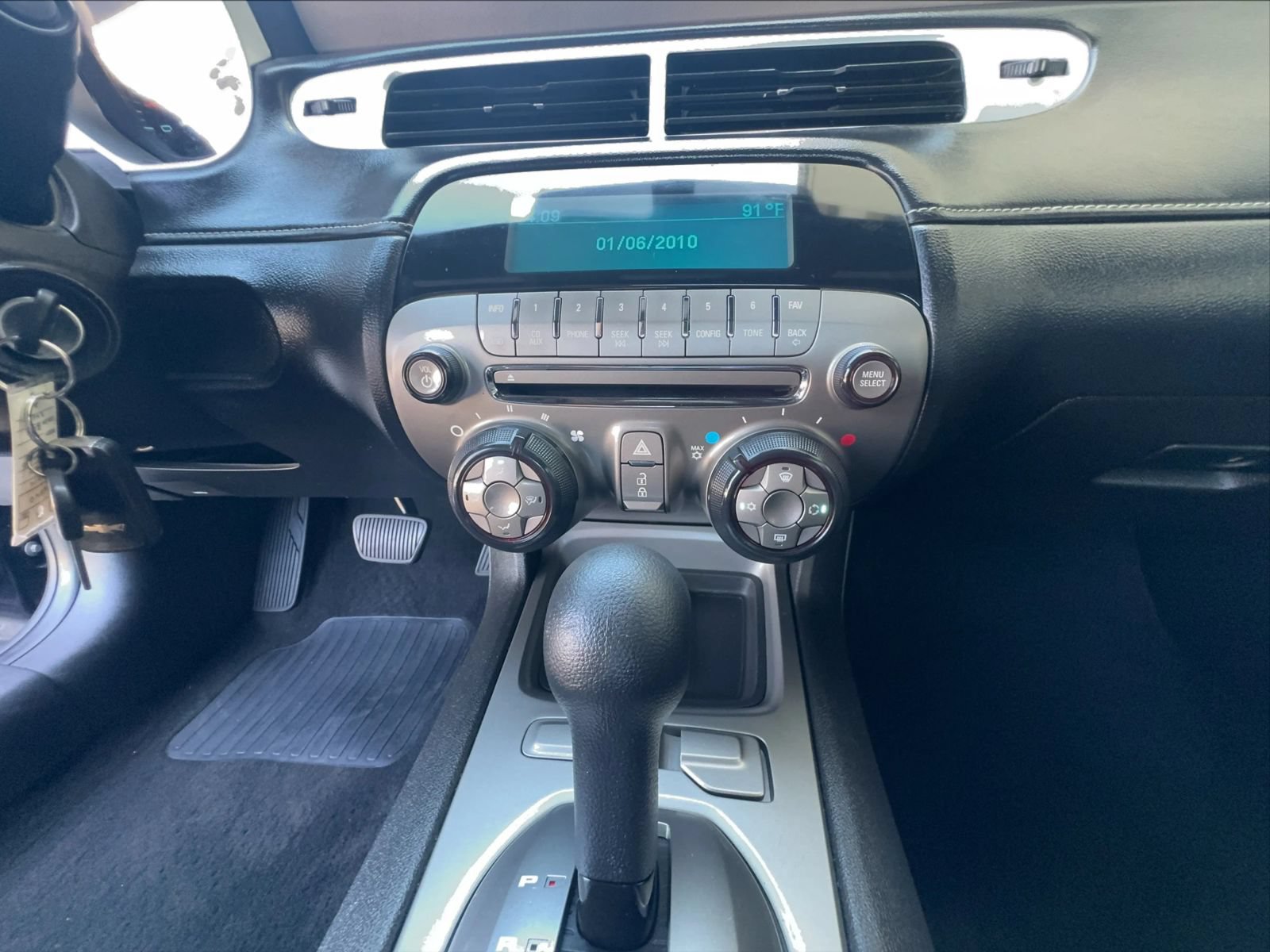 Used 2014 Chevrolet Camaro LS RWD image 26