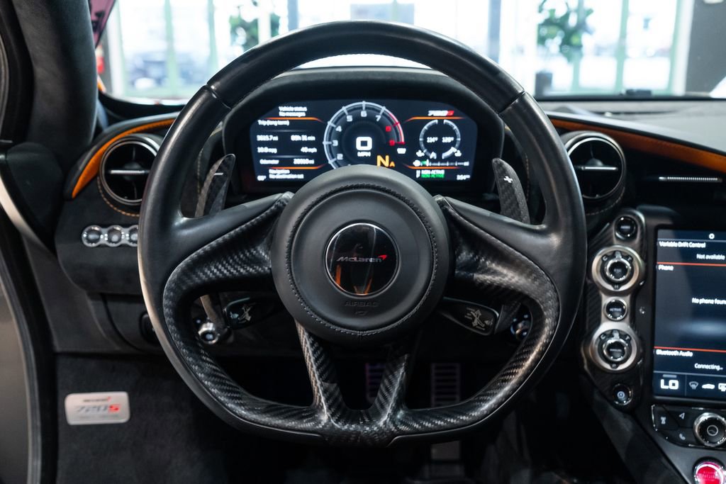 Used 2018 McLaren 720S RWD image 5